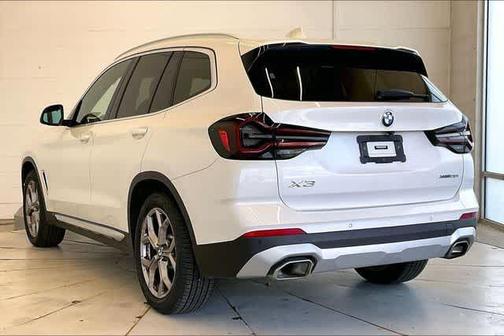Mineral White Metallic 2022 BMW X3 xDrive30i