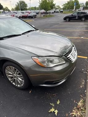 2012 Chrysler 200 Limited