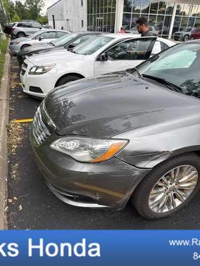 2012 Chrysler 200 Limited