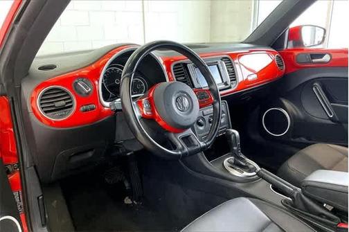 2016 Volkswagen Beetle 1.8T SE