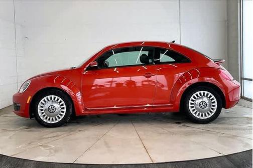 2016 Volkswagen Beetle 1.8T SE