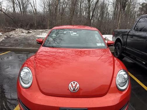2016 Volkswagen Beetle 1.8T SE
