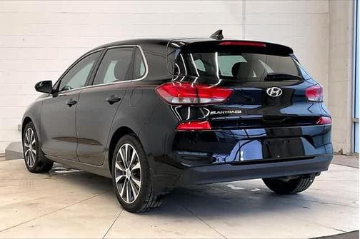 2019 Hyundai Elantra GT Base