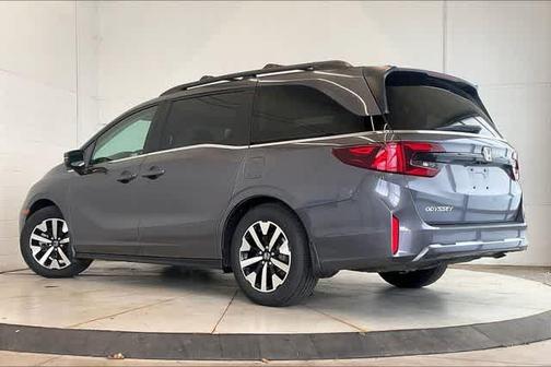 Modern Steel Metallic 2026 Honda Odyssey EX-L