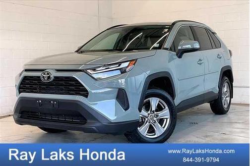 2022 Toyota RAV4 XLE