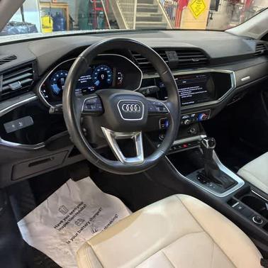 2023 Audi Q3 45 S line Premium