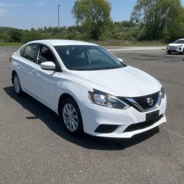Cloud White 2019 Nissan Sentra SV