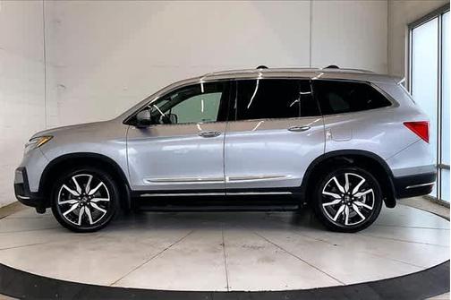 2019 Honda Pilot Touring 7-Passenger
