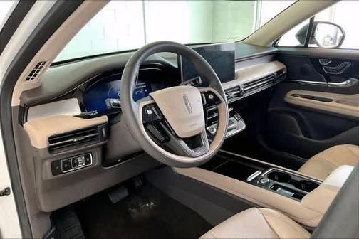 Pristine White 2024 Lincoln Corsair Premiere