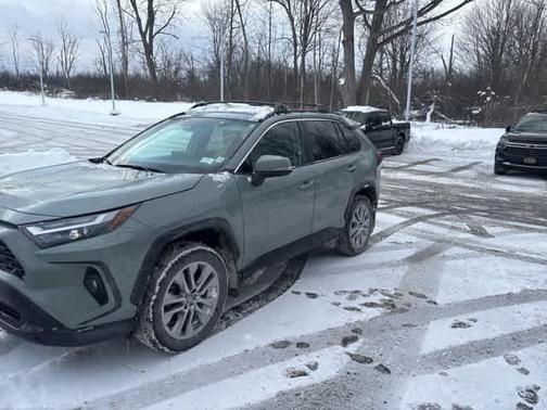2023 Toyota RAV4 XLE Premium