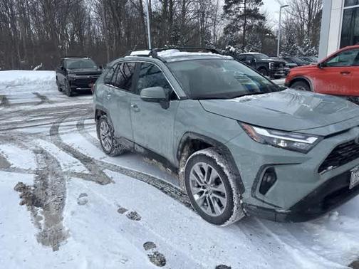 2023 Toyota RAV4 XLE Premium