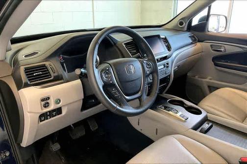 Obsidian Blue Pearl 2023 Honda Ridgeline RTL