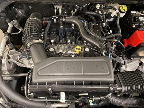 AGATE BLACK METALLIC 2025 Ford Escape ST-Line