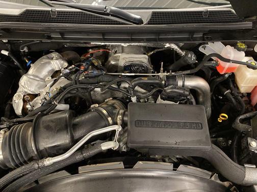 Summit White 2025 Chevrolet Silverado 2500 LT