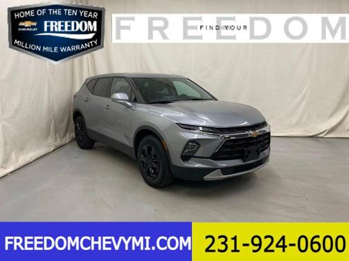 Sterling Gray Metallic 2025 Chevrolet Blazer 2LT