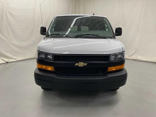 2022 Chevrolet Express 3500 RWD 3500 Extended Wheelbase LS