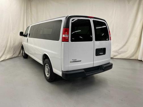 2022 Chevrolet Express 3500 RWD 3500 Extended Wheelbase LS
