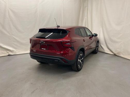 Crimson Metallic 2024 Chevrolet Trax FWD 1RS