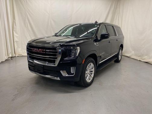 Onyx Black 2024 GMC Yukon XL SLT