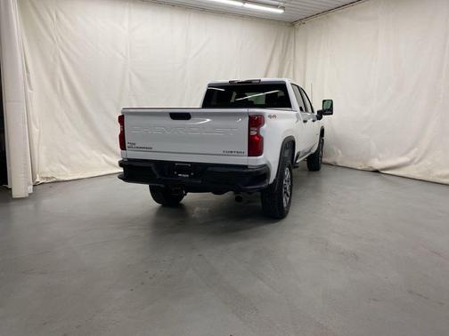 2024 Chevrolet Silverado 2500 Custom