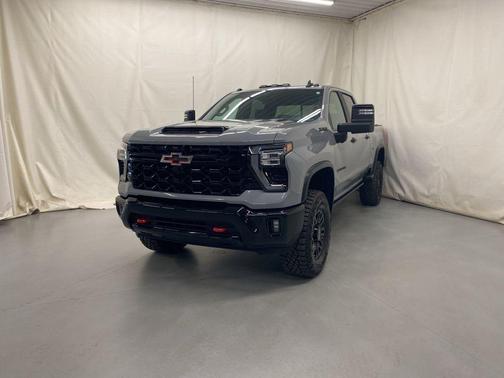 2025 Chevrolet Silverado 2500 4WD Crew Cab Standard Bed ZR2