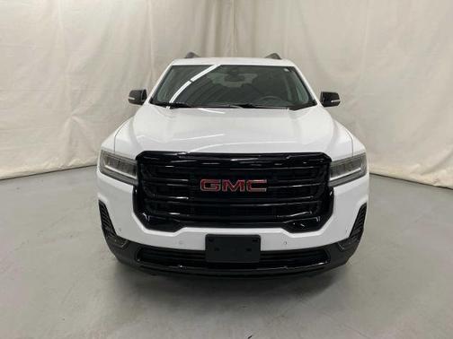 2022 GMC Acadia AWD SLE