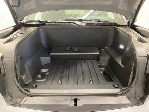 2025 Chevrolet Silverado EV LT