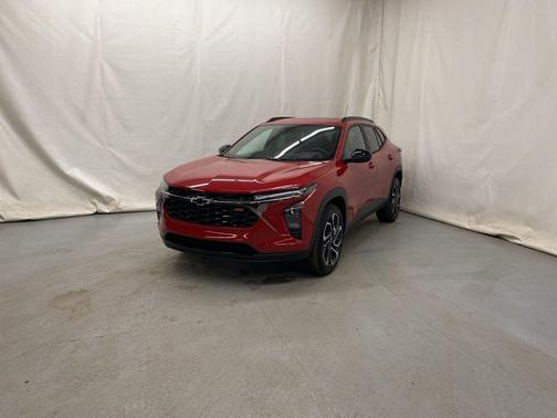 Apex Red 2026 Chevrolet Trax FWD 2RS