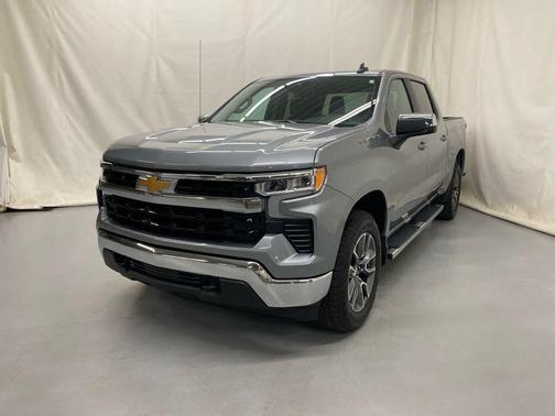 Sterling Gray Metallic 2024 Chevrolet Silverado 1500 LT