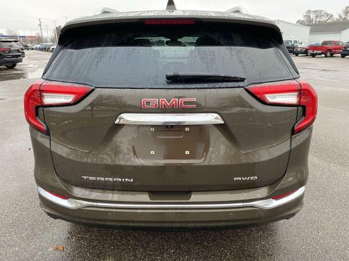 2024 GMC Terrain Denali
