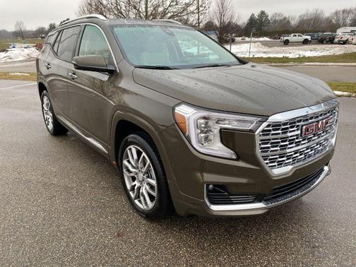 2024 GMC Terrain Denali