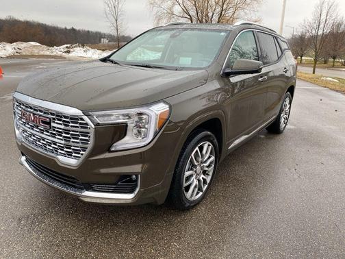 2024 GMC Terrain Denali
