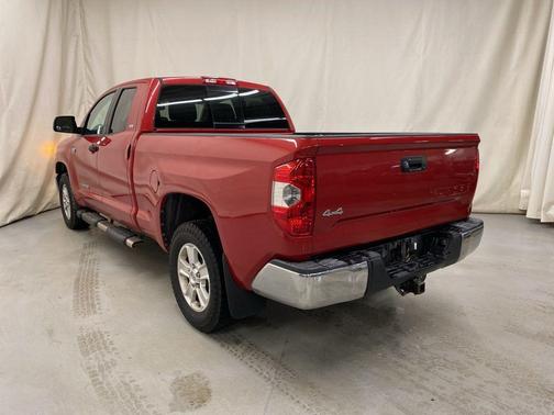 2014 Toyota Tundra SR5