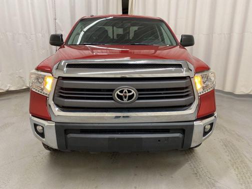 2014 Toyota Tundra SR5