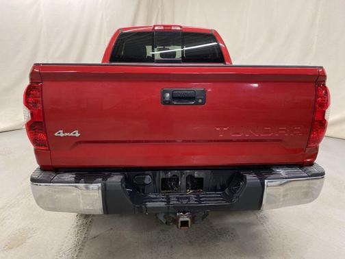 2014 Toyota Tundra SR5