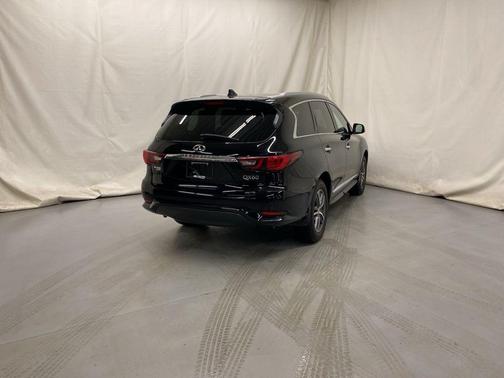 2018 INFINITI QX60 Base