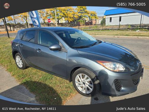 2013 Mazda Mazda3 i Touring
