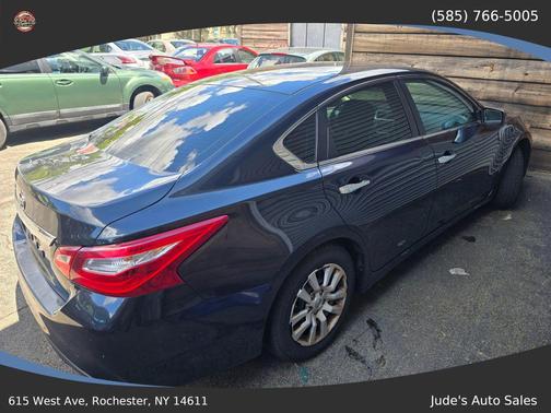 2016 Nissan Altima 2.5 S