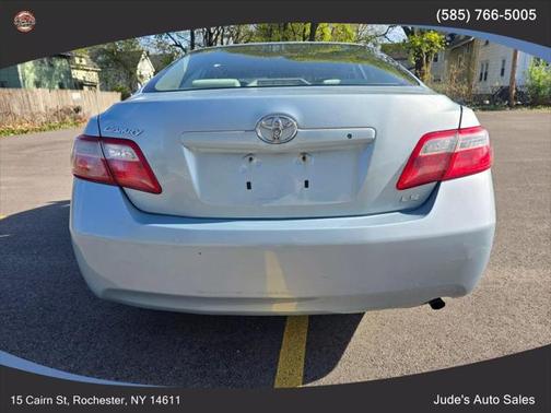 2009 Toyota Camry LE