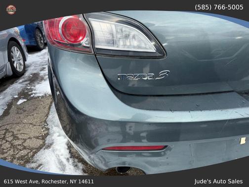 2013 Mazda Mazda3 i Touring