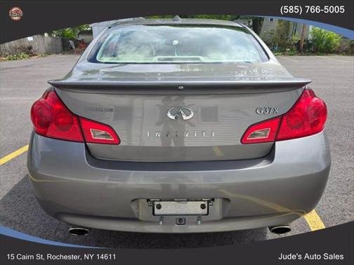 2009 INFINITI G37x Base