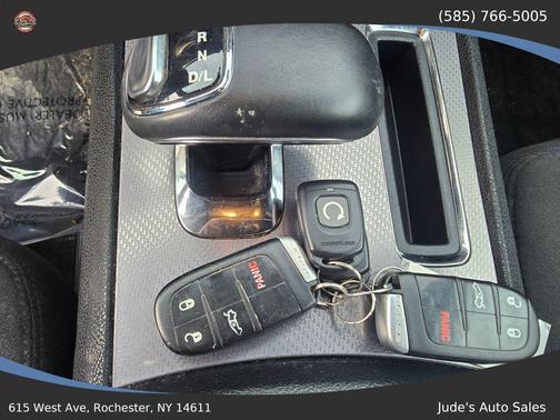 2012 Dodge Charger SE