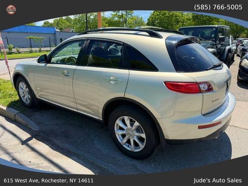 2006 INFINITI FX35 Base