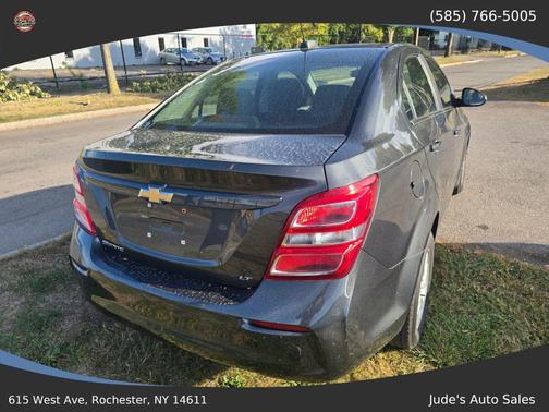 2017 Chevrolet Sonic LT