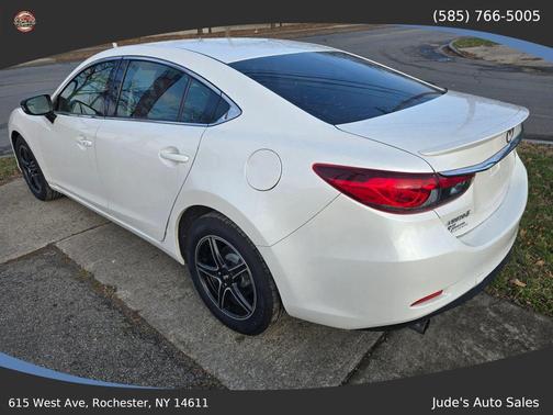 2015 Mazda Mazda6 i Touring