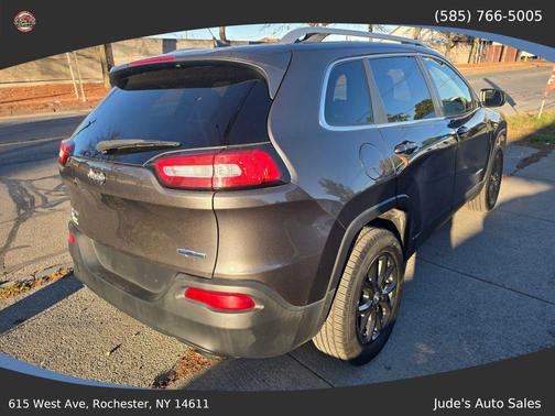 2014 Jeep Cherokee Sport