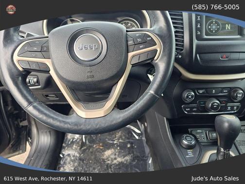 2014 Jeep Cherokee Sport