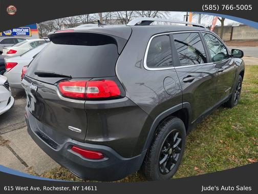 2014 Jeep Cherokee Sport