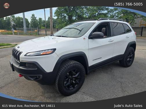 2015 Jeep Cherokee Sport