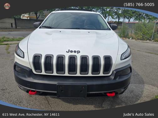 2015 Jeep Cherokee Sport